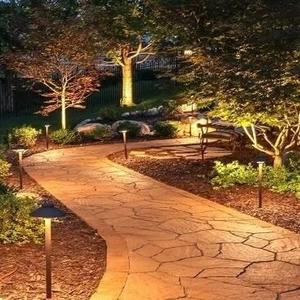 service-landscape-lighting.jpg